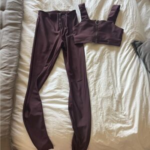 Alo Yoga Workout Set in Cherry Cola, includes top & bottom, both size S